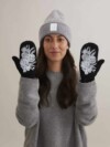 ANEMONE-mittens-black-scaled