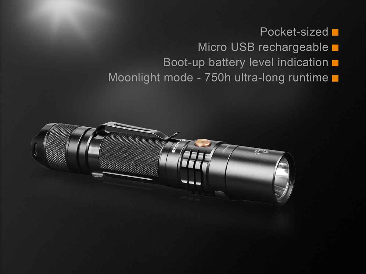 UC35-flashlight-features